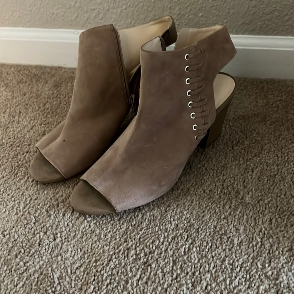 Tan zip up short heels